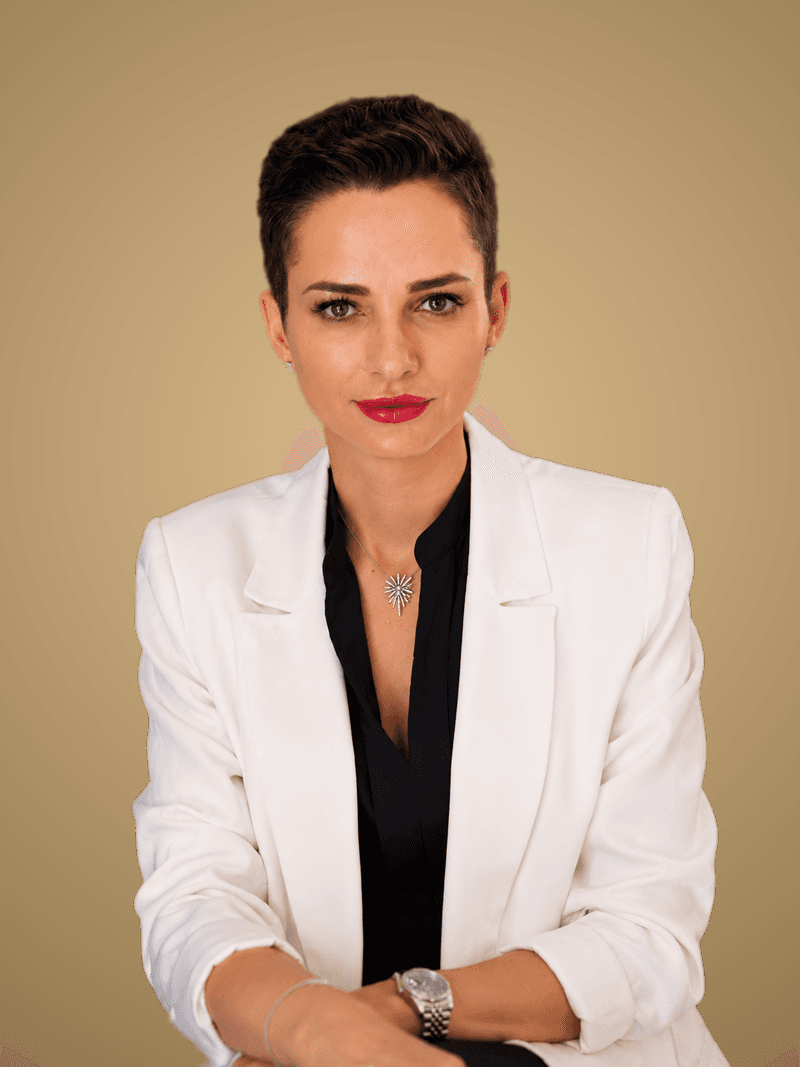 Dr. Cristina Nisipașu